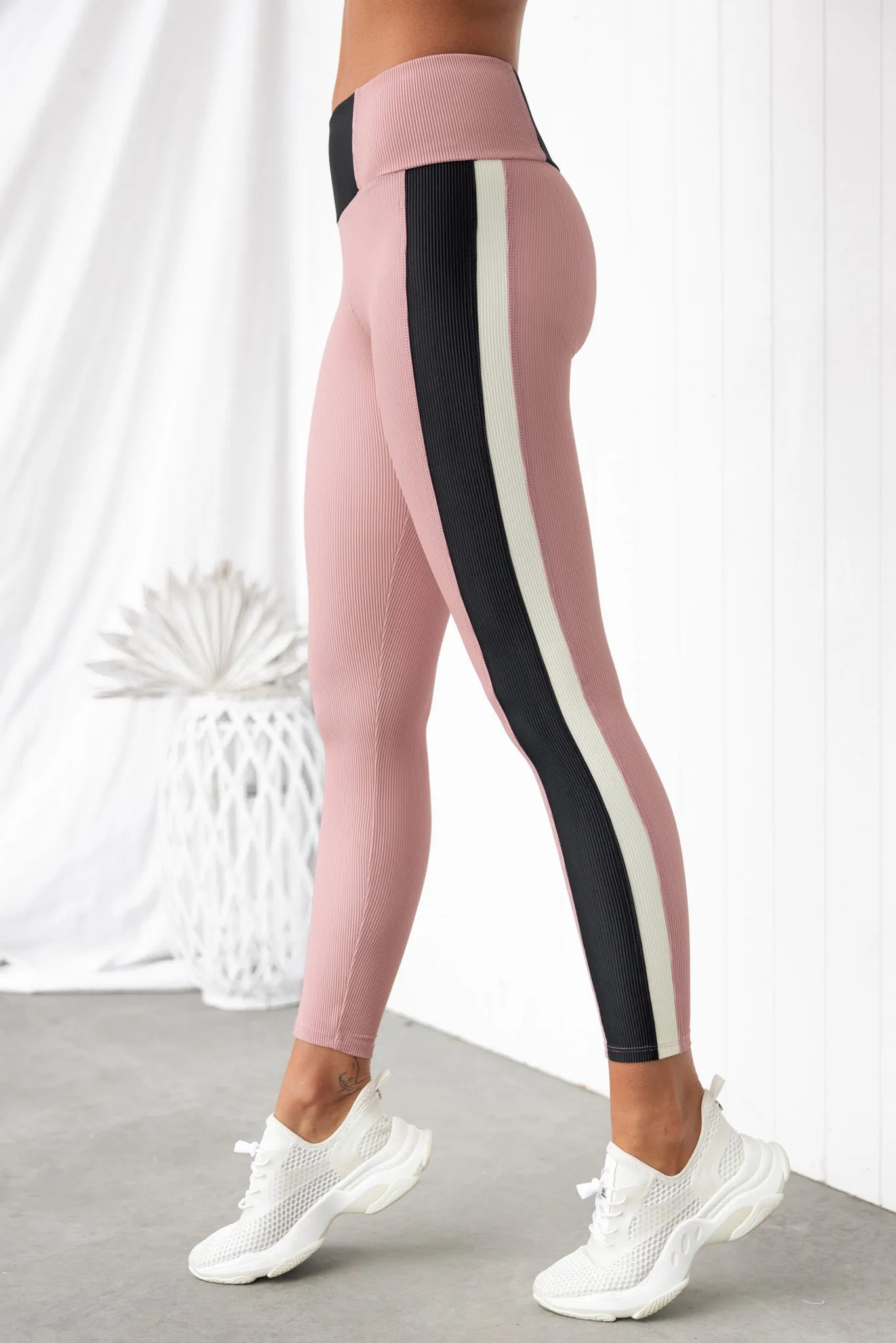 Colour Block Rib Leggings - Antique Rose/Black