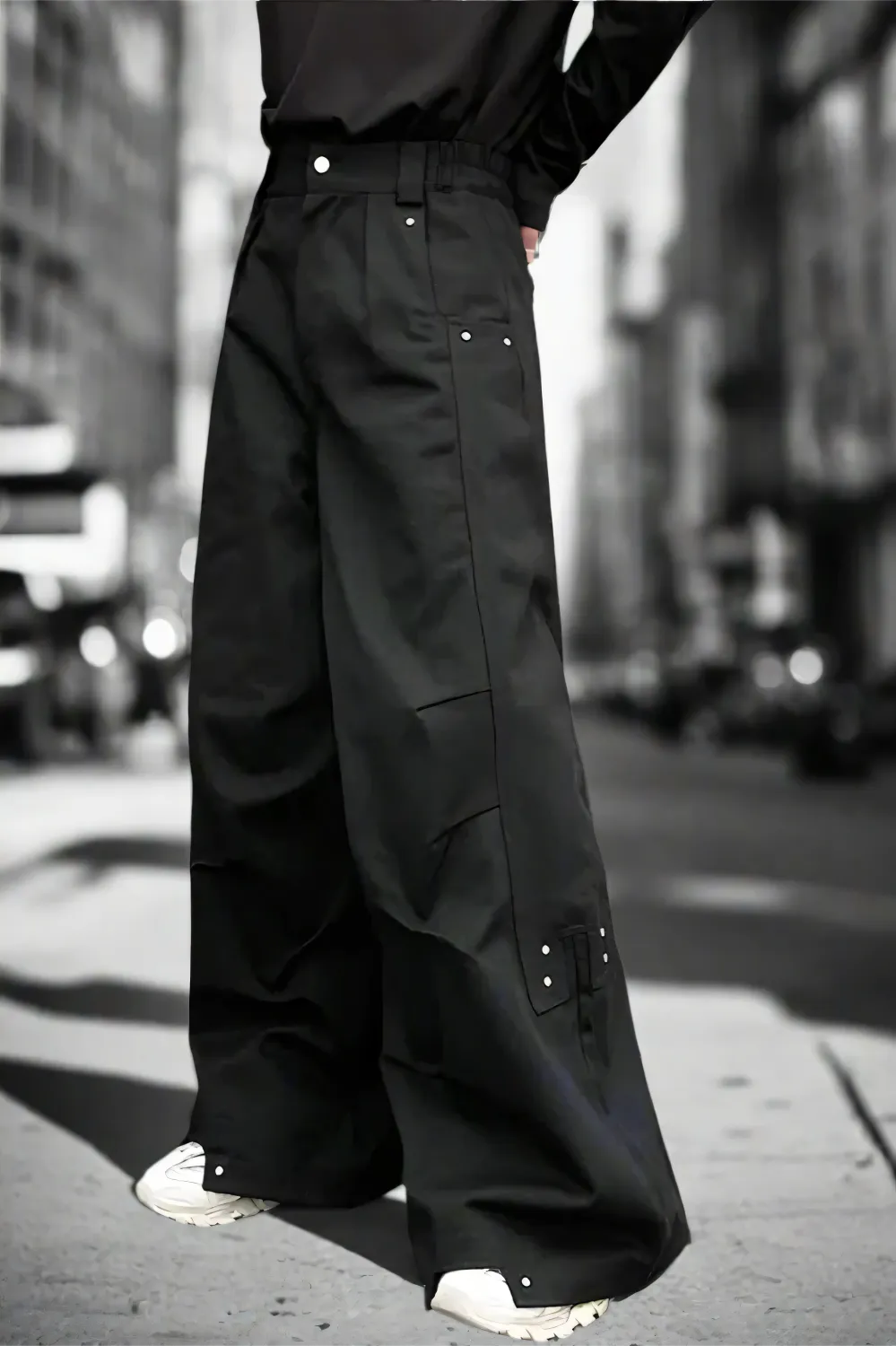 Eclipse Wide-Leg Pleated Trousers