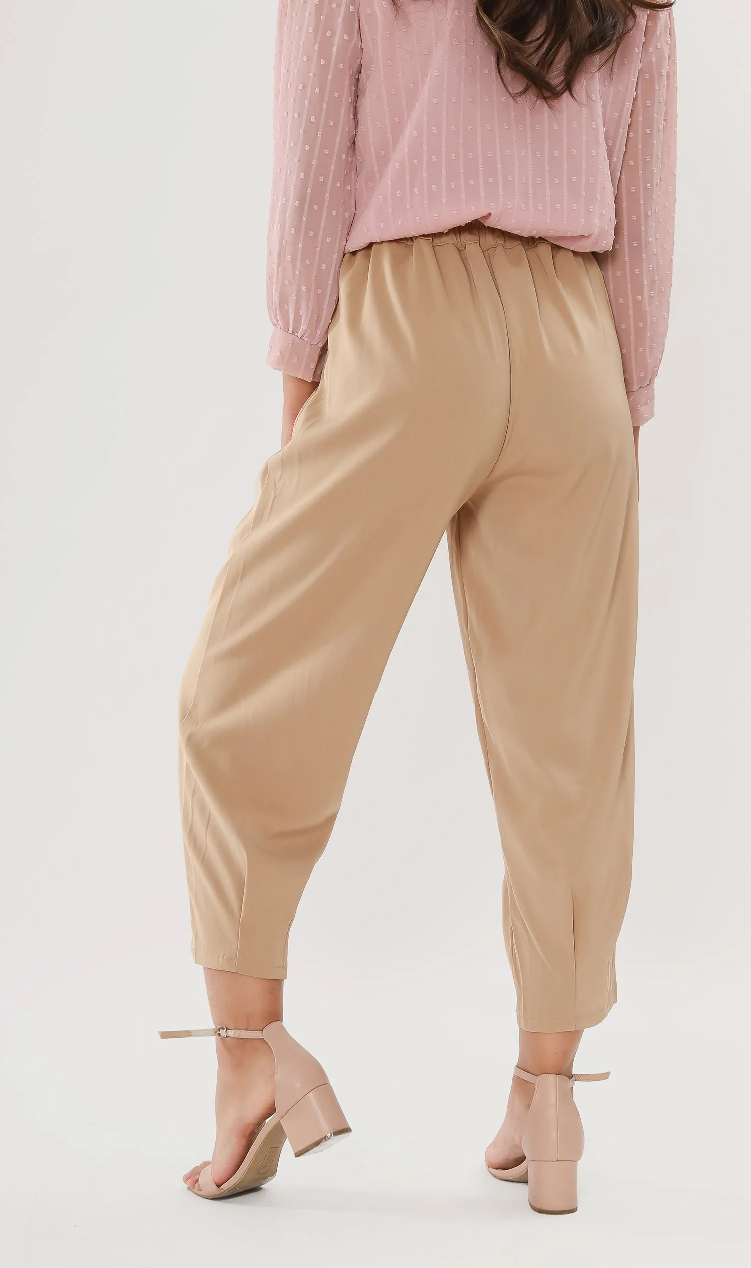EZRA High-Waisted Pleated Tailored Trousers (Latte)