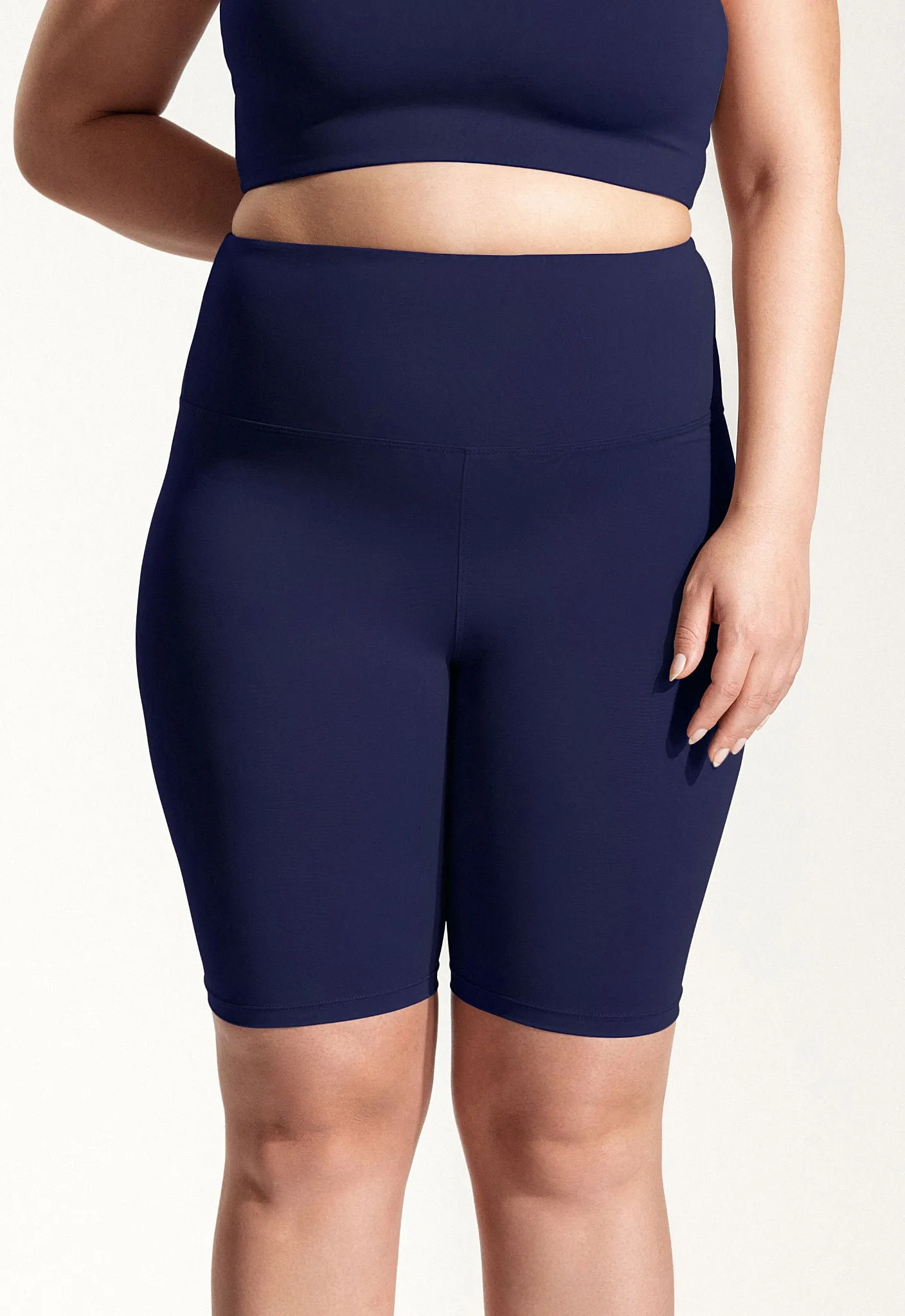 Kurze Yoga Leggings „Galena “ in Dunkelblau