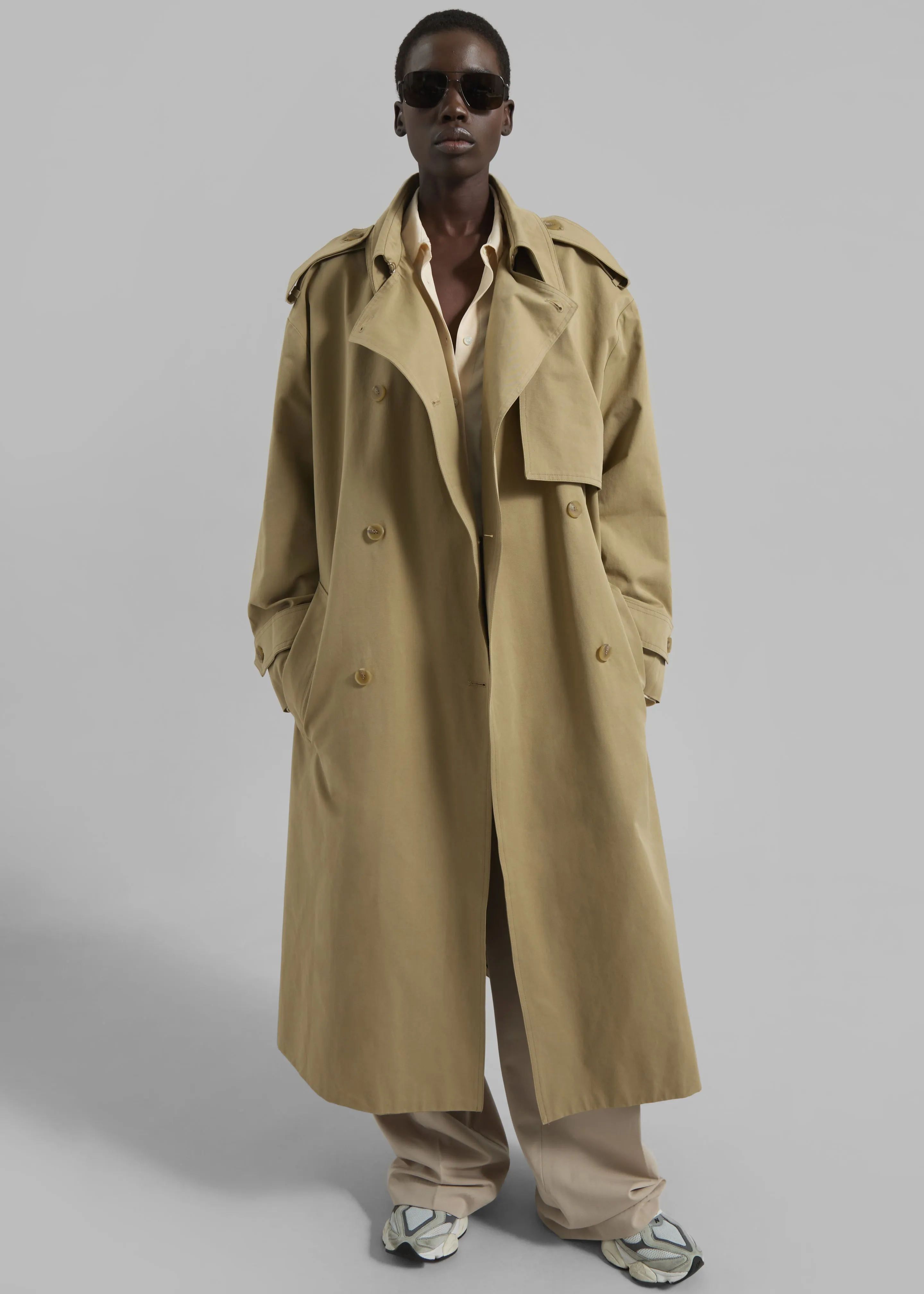 Nabesna Trench Coat - Beige