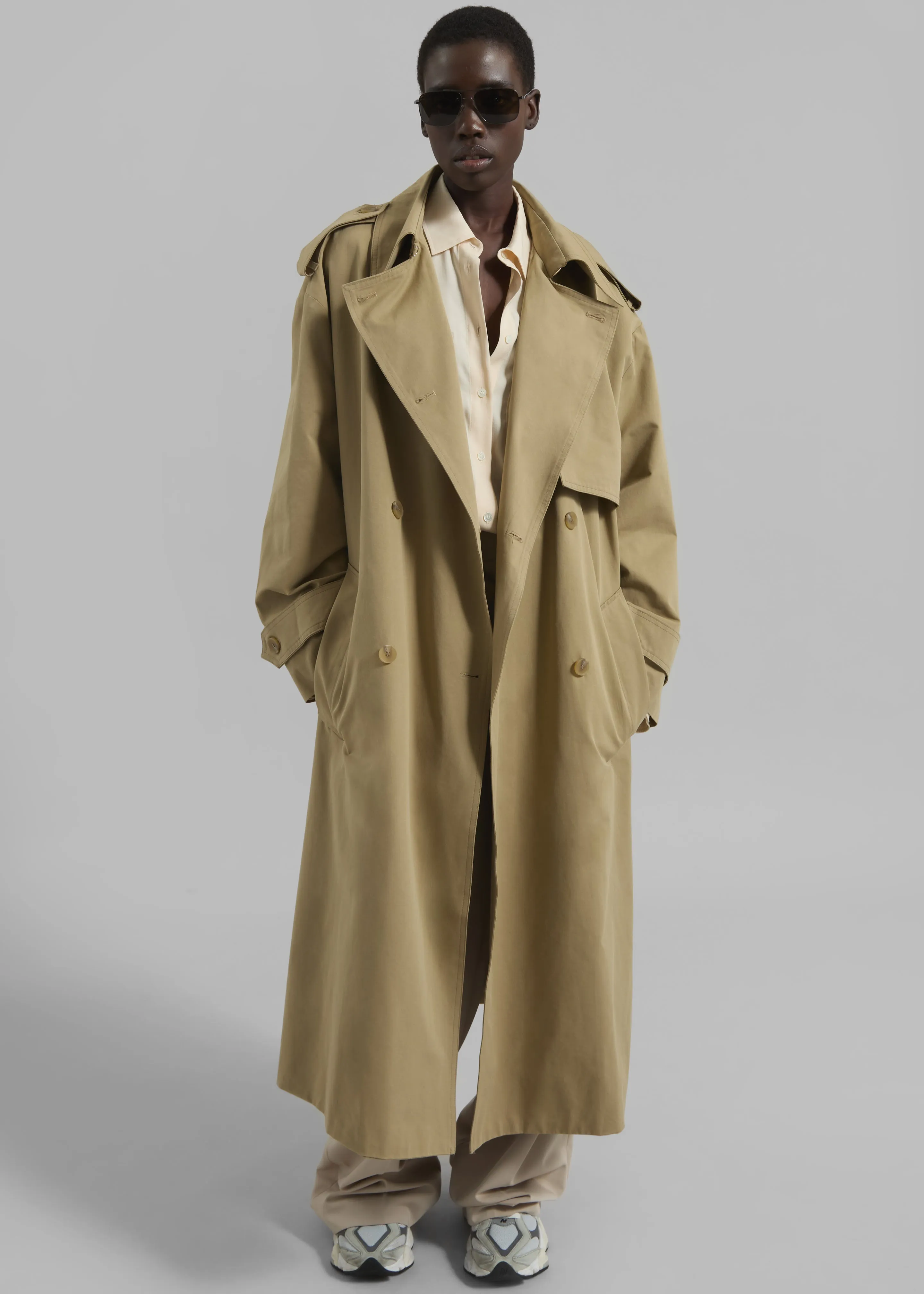 Nabesna Trench Coat - Beige