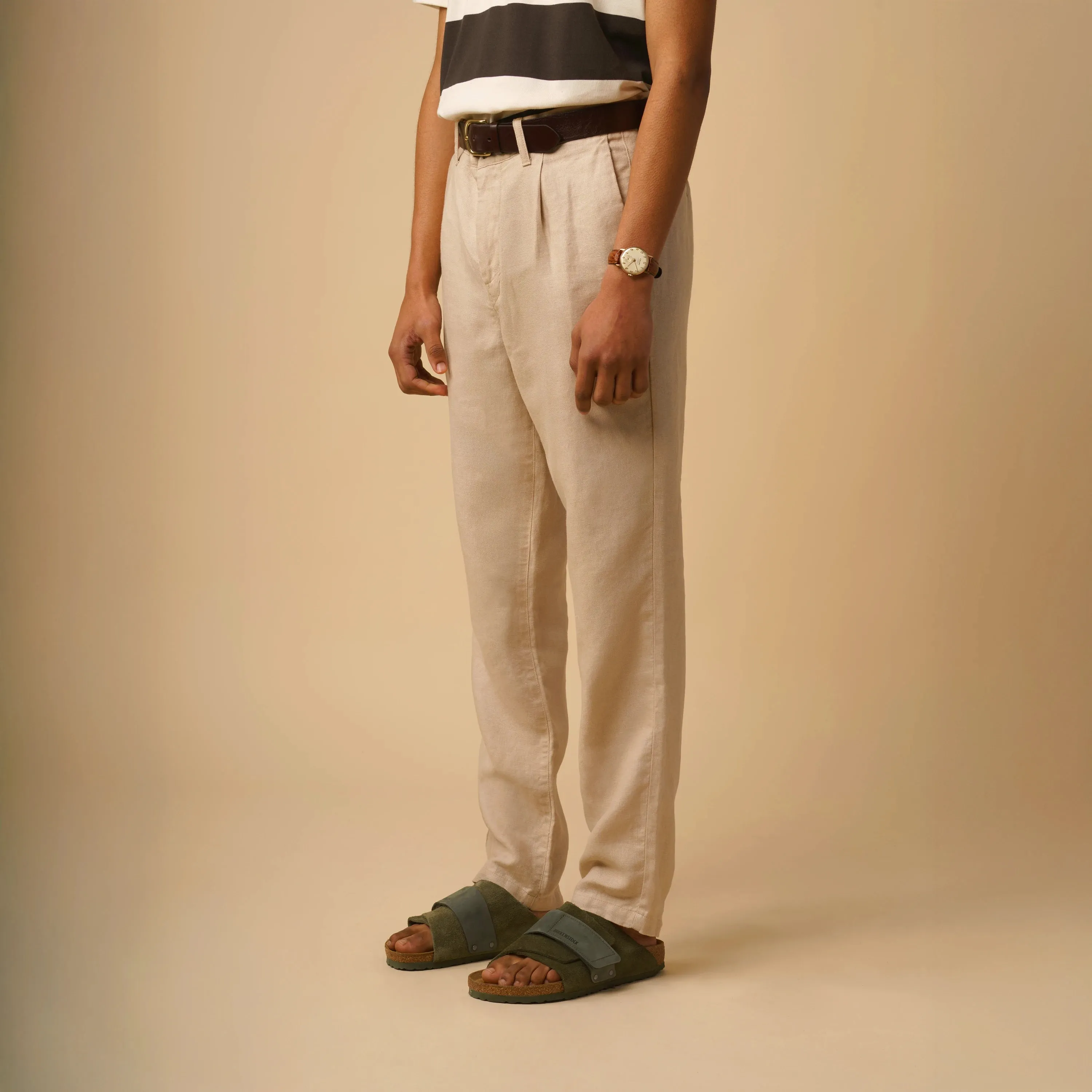 PLEATED LINEN TROUSERS