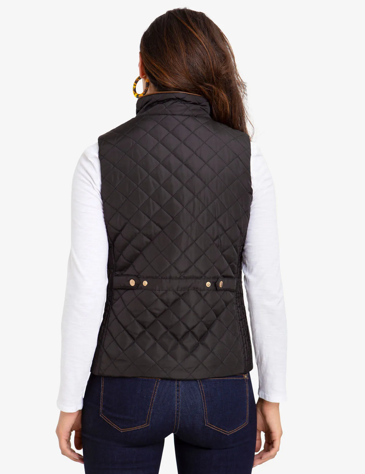 QUILTED VEST WITH FAUX LEATHER PIPING