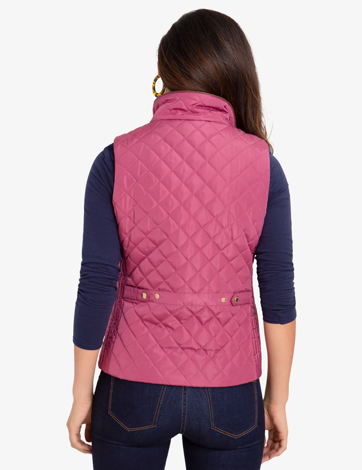 QUILTED VEST WITH FAUX LEATHER PIPING