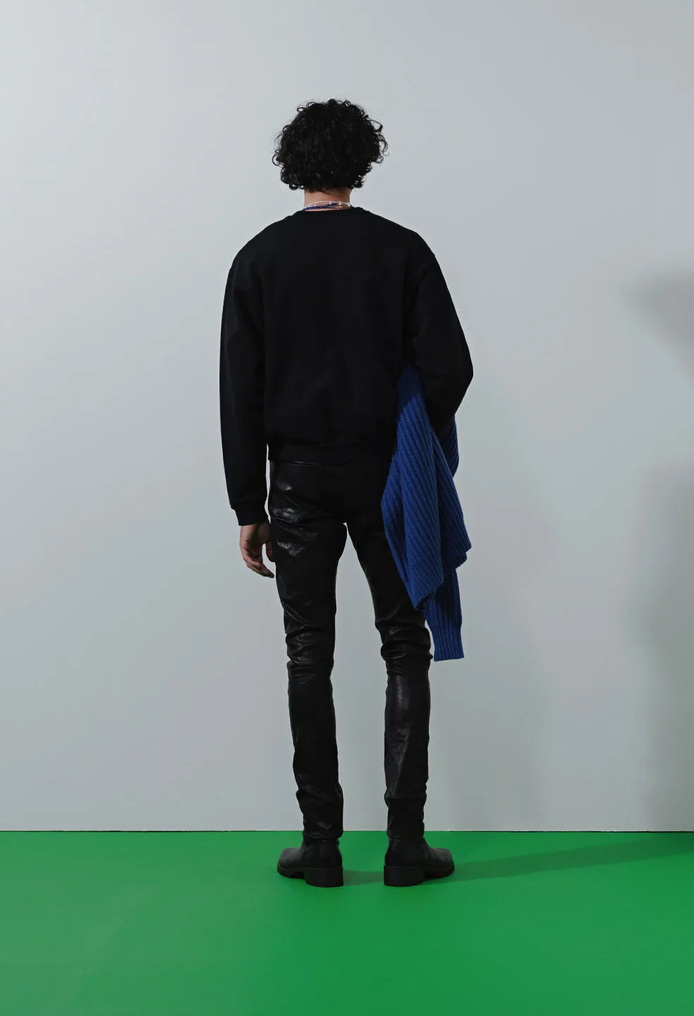 Replica Crew Pullover / Black