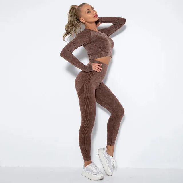 Seamless Yoga Set for Women - Long Sleeve Crop Top   High Waist Leggings