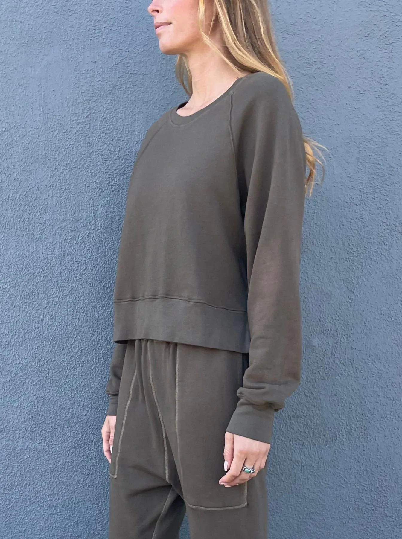 Sophia Crop Sweatshirt in French Terry - Mocha