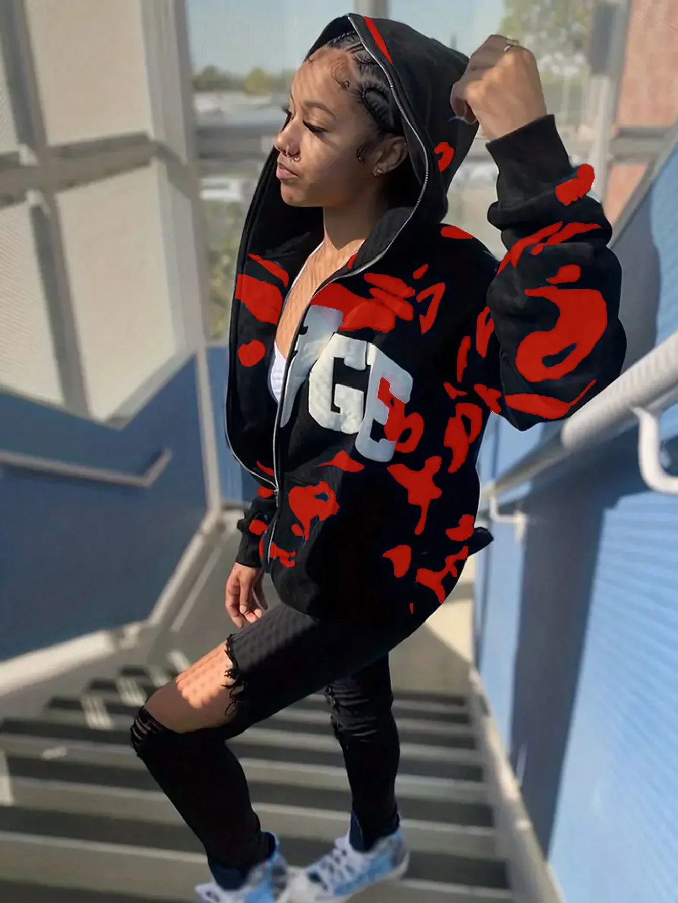 Sudadera con capucha de mujer fashion en Cherry Vibes
