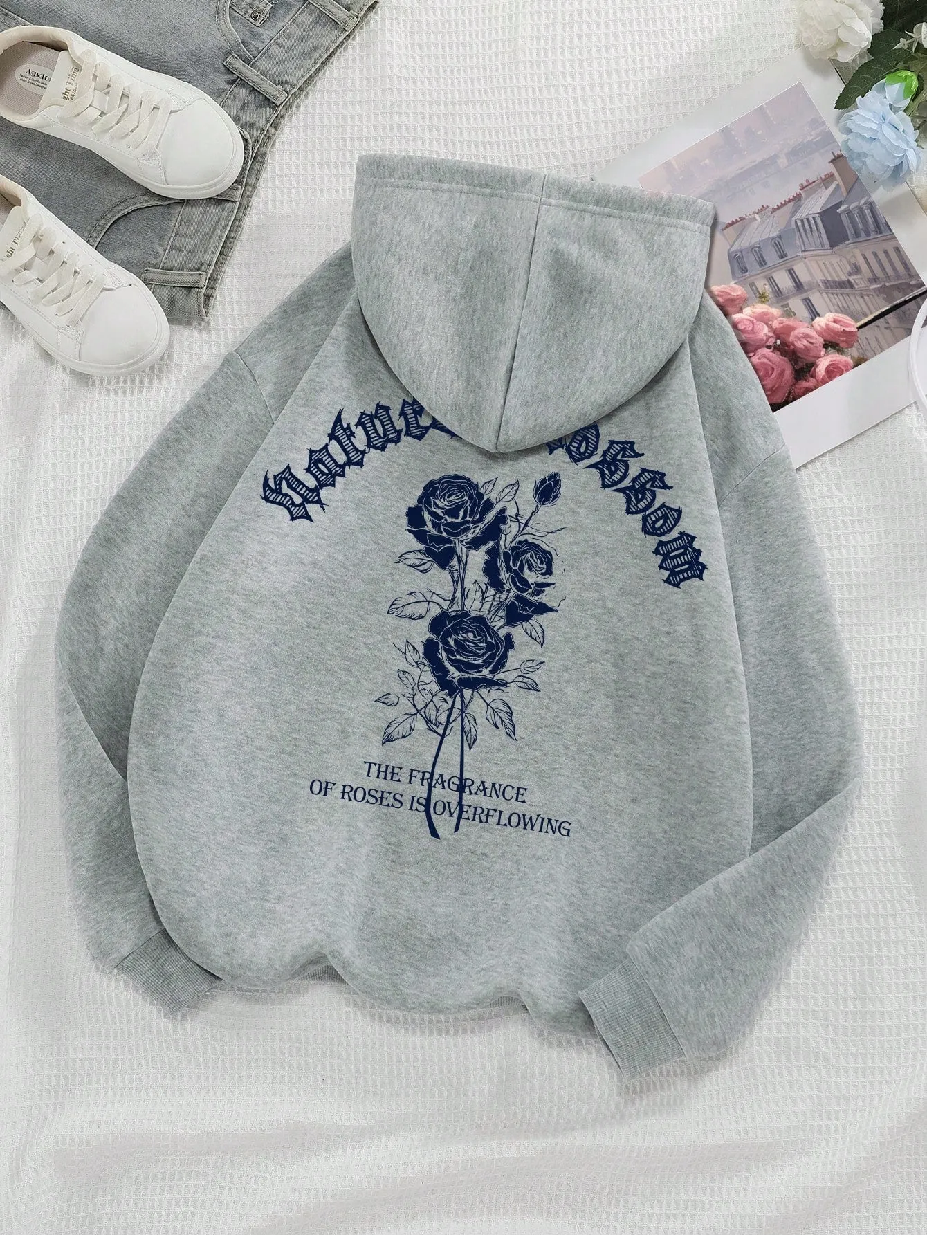Sudadera con capucha "El Aroma de las Rosas" - Cherry Vibes