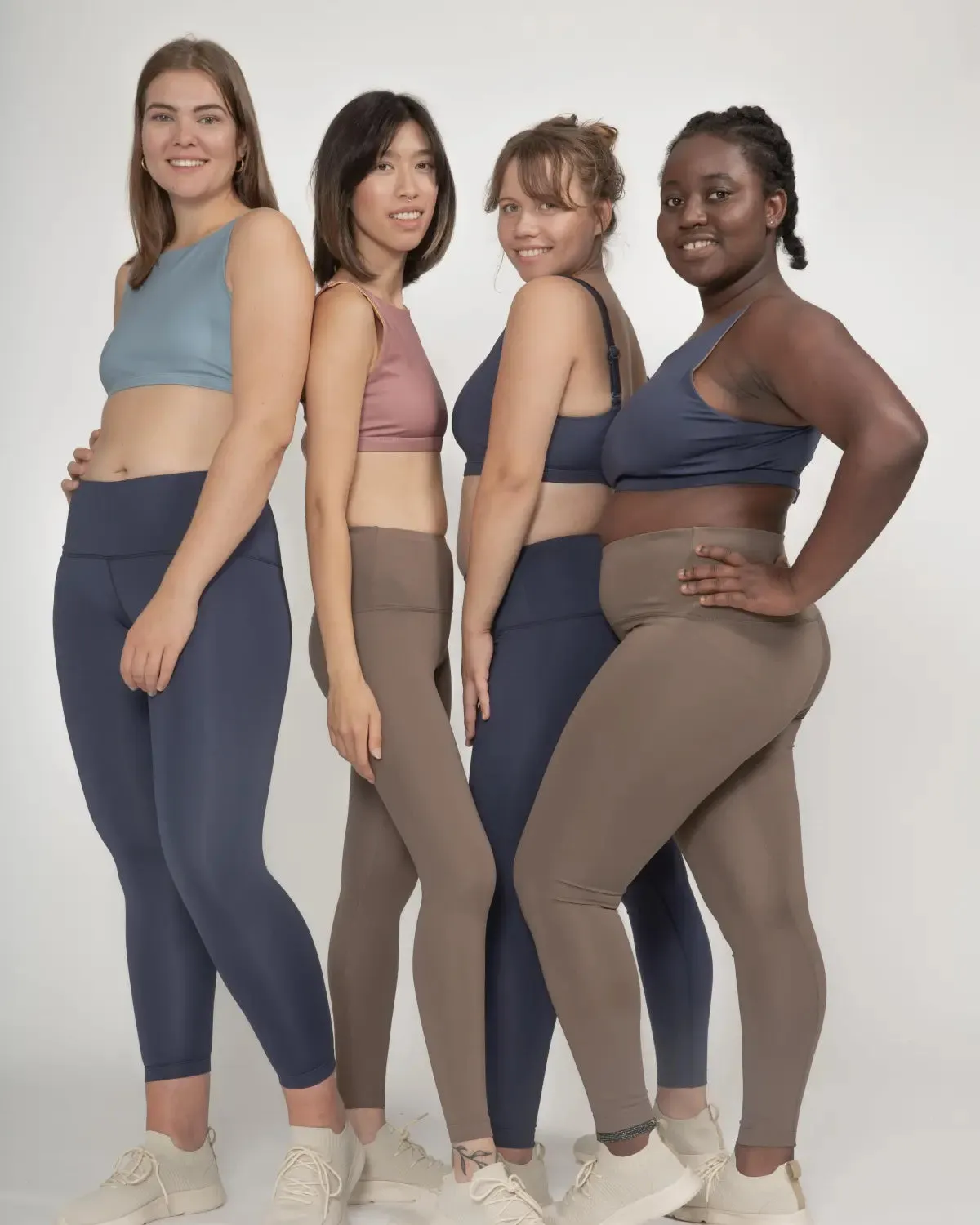 Surf & Yoga Leggings in Mocha