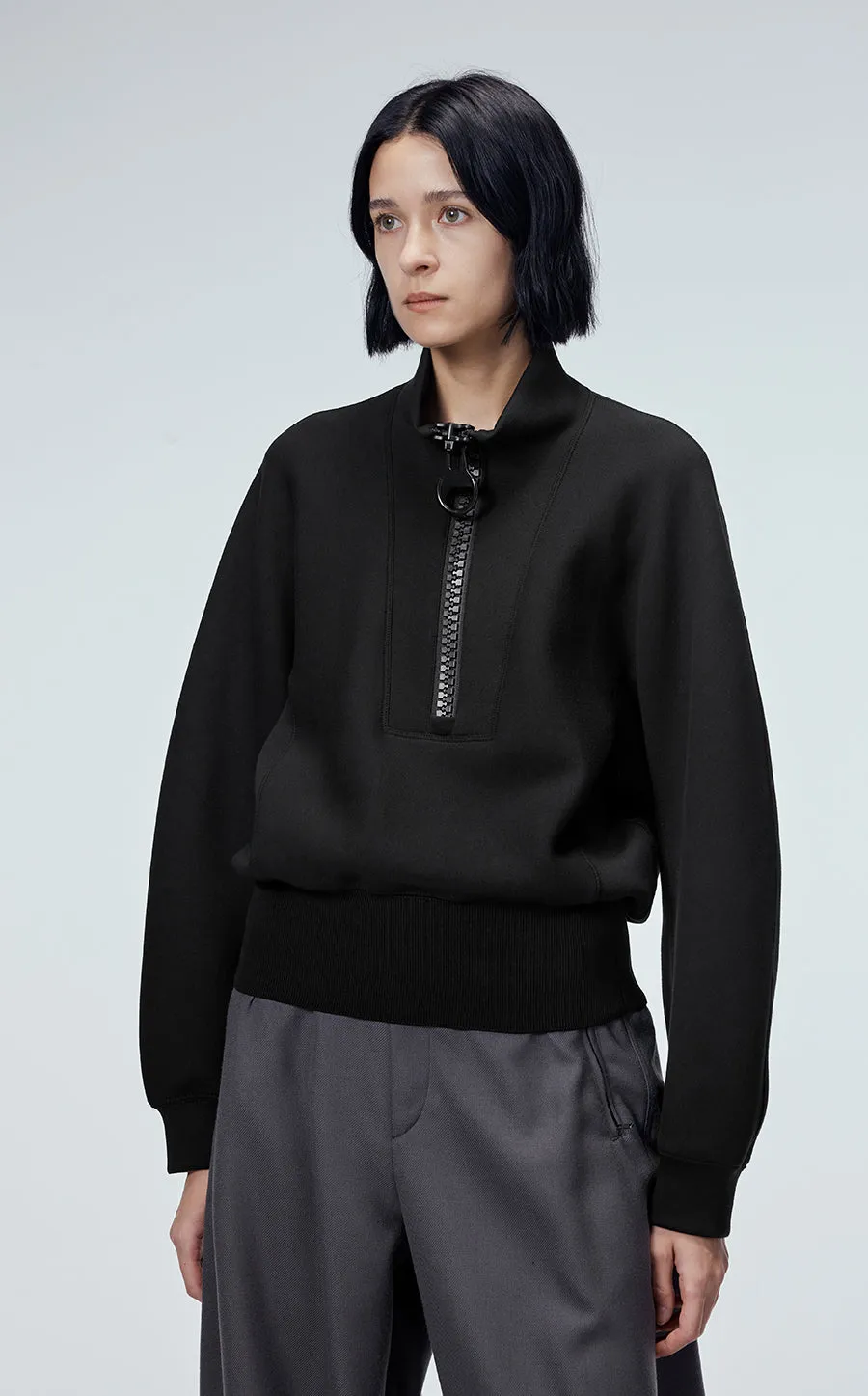 Sweatshirt / JNBY Cropped Sweatshirt