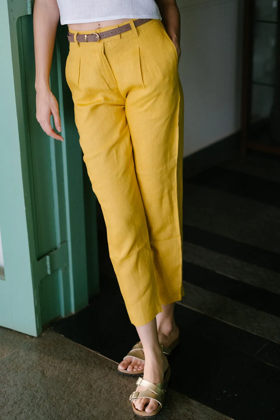 The Linen Pleated Trousers
