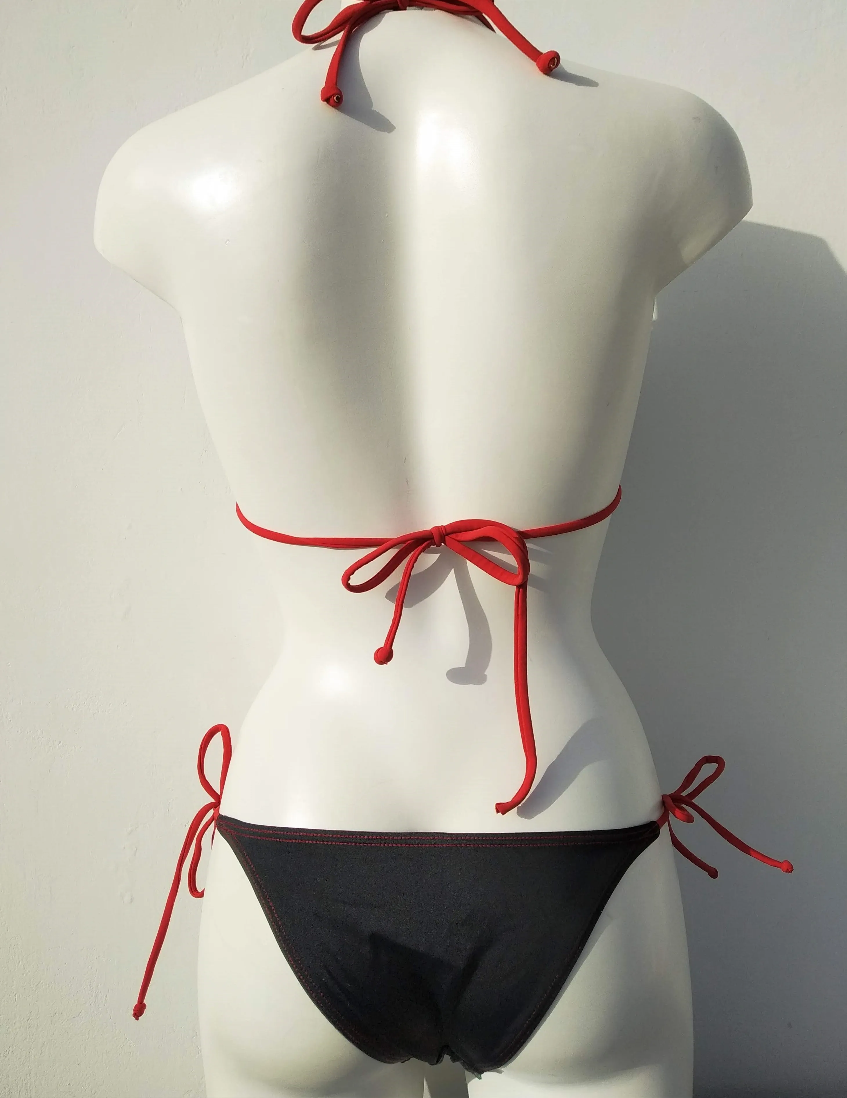 Triangular Bikini Bra Seashell Decoration