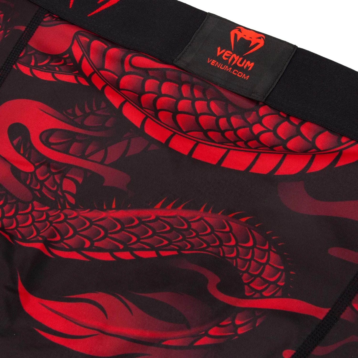 Venum Dragon's Flight Compression Shorts - Zwart/Rood
