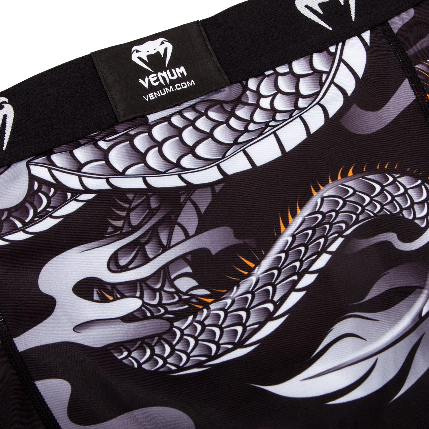 Venum Dragon's Flight Compression Shorts - Zwart/Wit