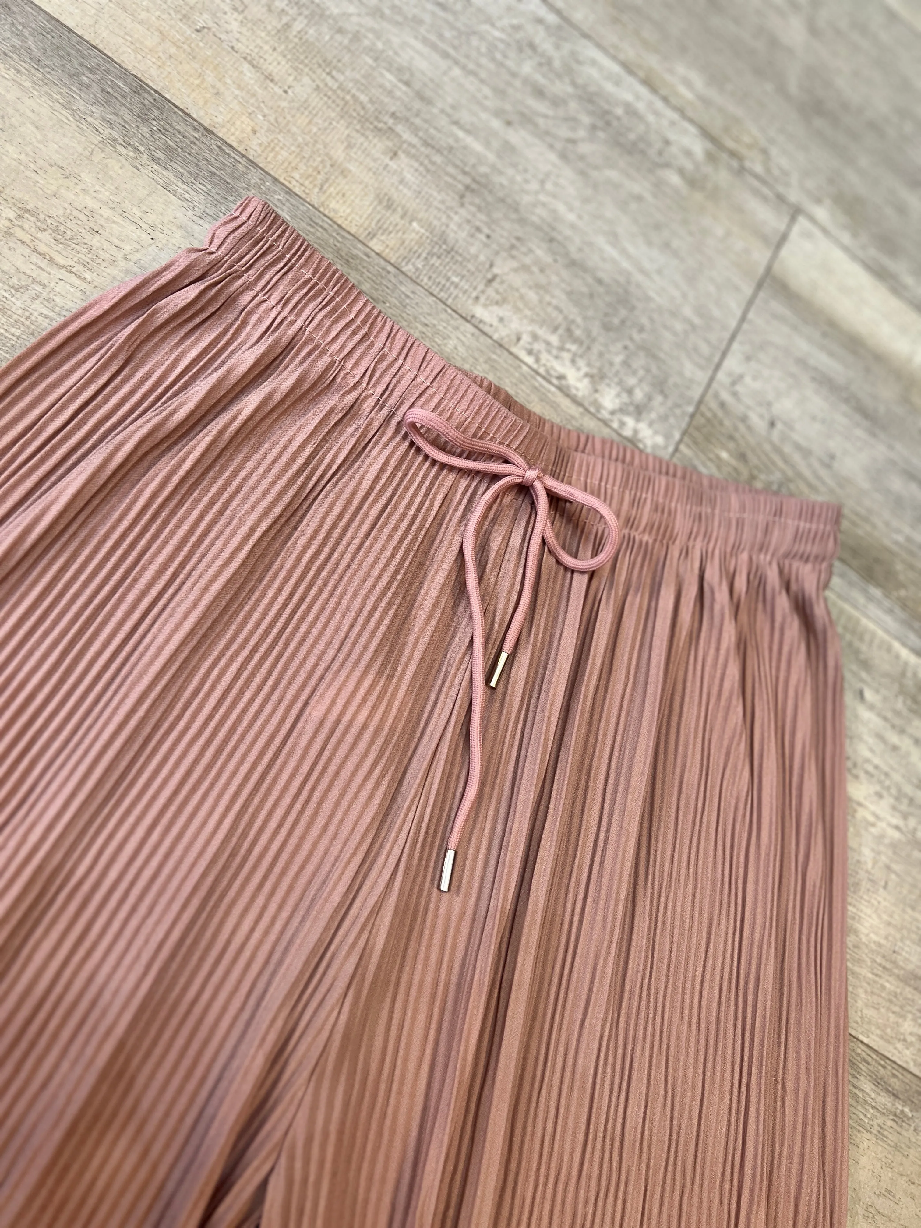 Womens Dusty Pink Pleated Trousers