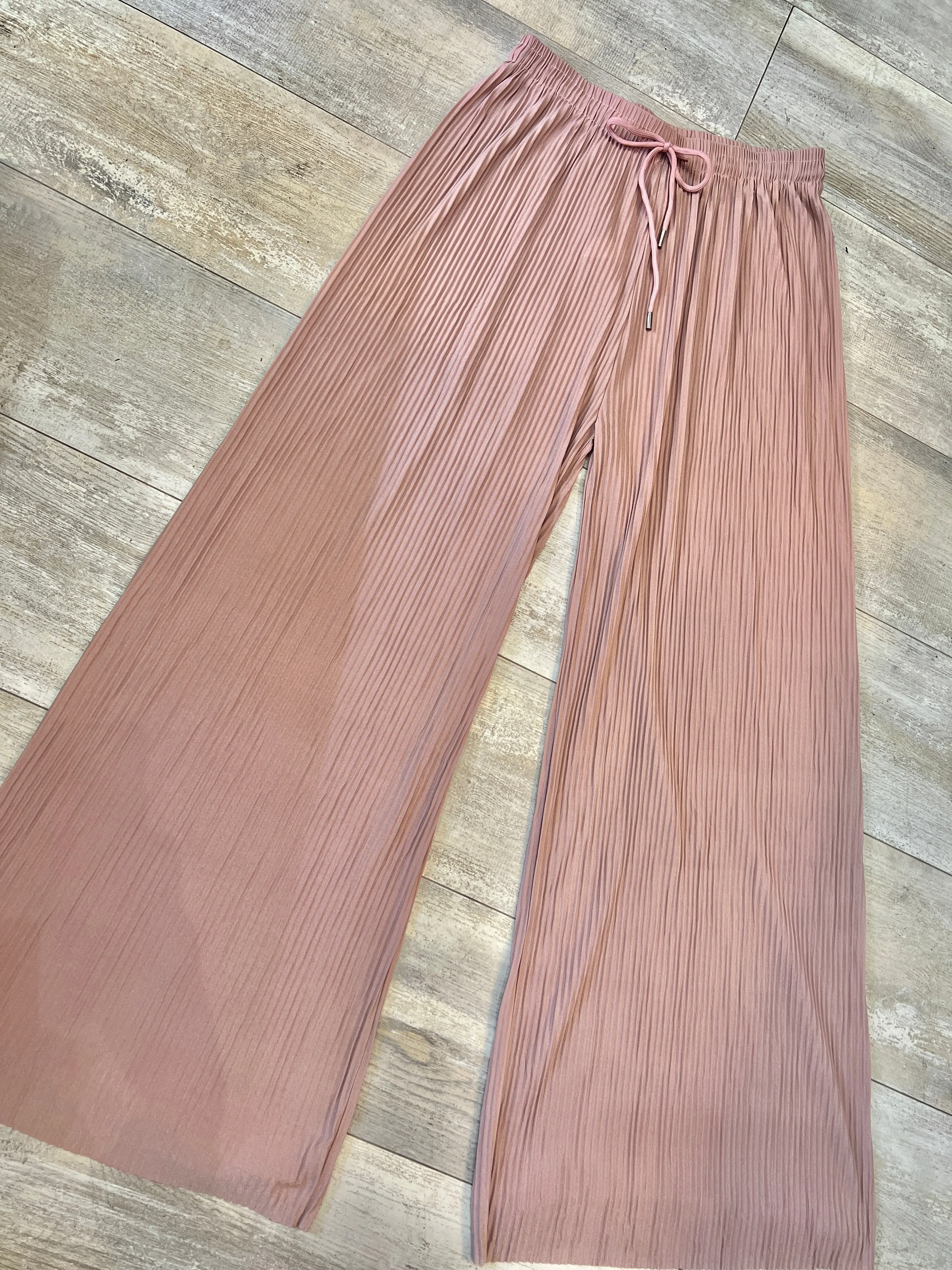 Womens Dusty Pink Pleated Trousers